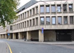 Iliustracija pranešimui spaudai Valstybės kontrolė: Sveikatos apsaugos ministerijos funkcijoms skirtas lėšas tirpdo neapdairumas, neveiklumas, netesybos