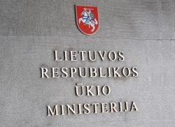 Iliustracija pranešimui spaudai Ūkio ministerijai – Valstybės kontrolės pastabos dėl pavaldžių įstaigų klaidų