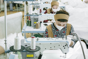 Iliustracija pranešimui spaudai Valstybės kontrolė teikia atnaujintą COVID-19 pasekmių valdymo informacijos suvestinę